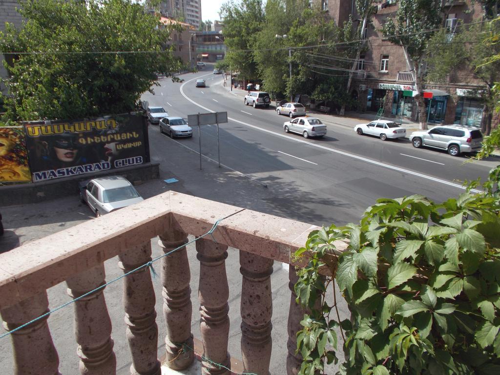 Manand Hotel Erevan Exterior foto