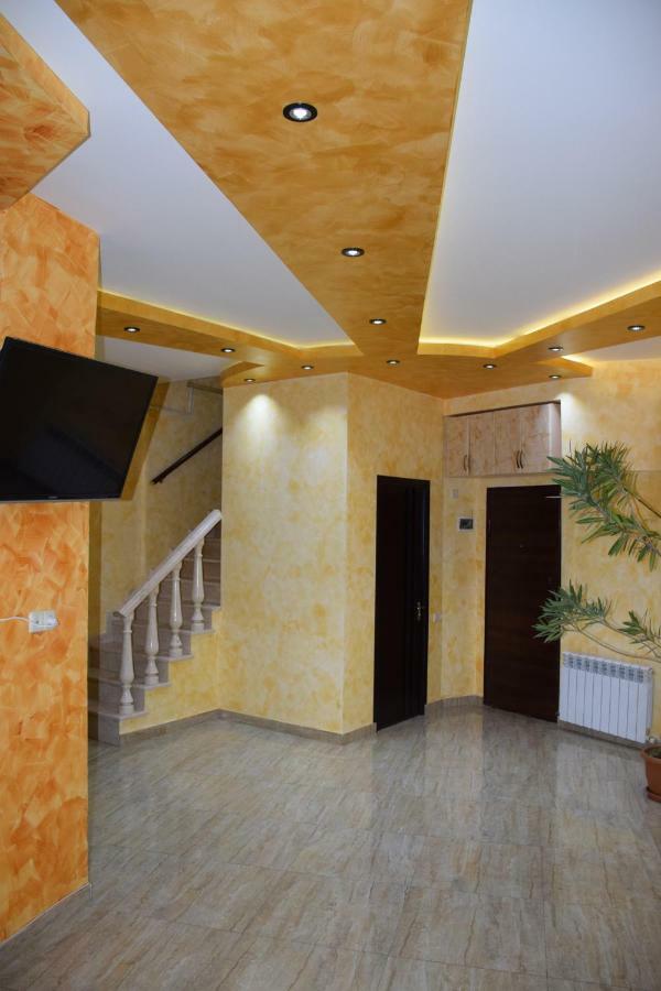 Manand Hotel Erevan Exterior foto