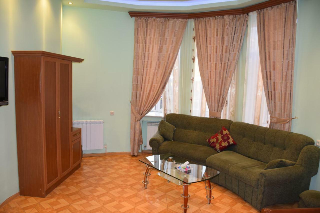 Manand Hotel Erevan Exterior foto